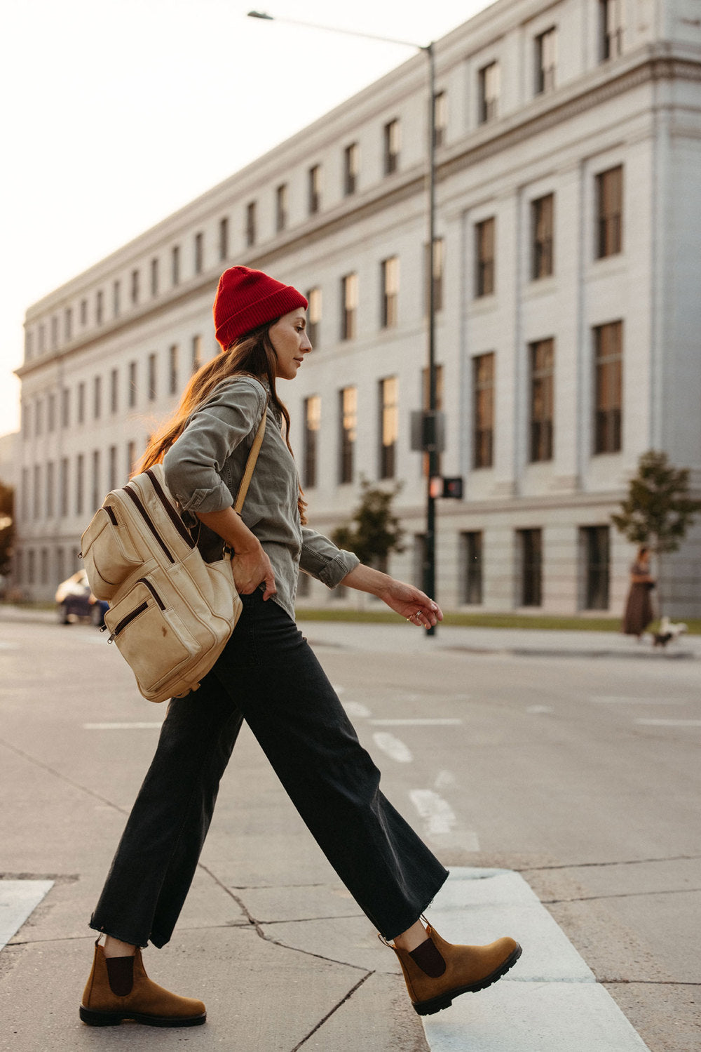 Women's Classics #562 - Image 4