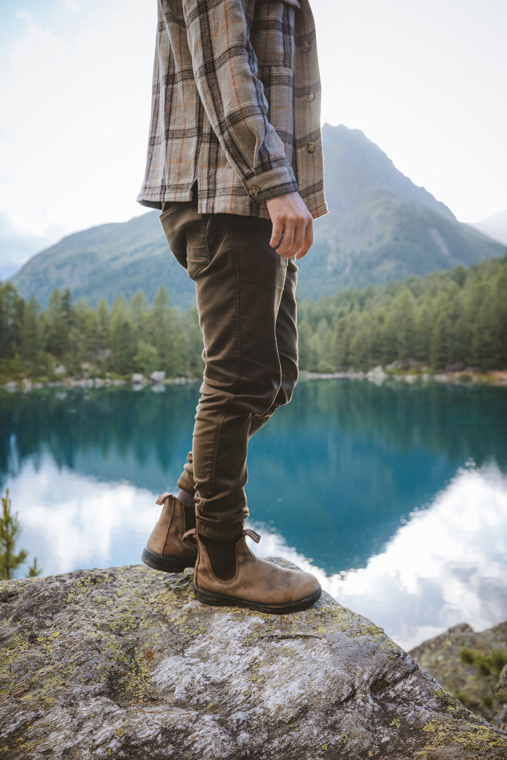 Men's Classics #585 - Image 12