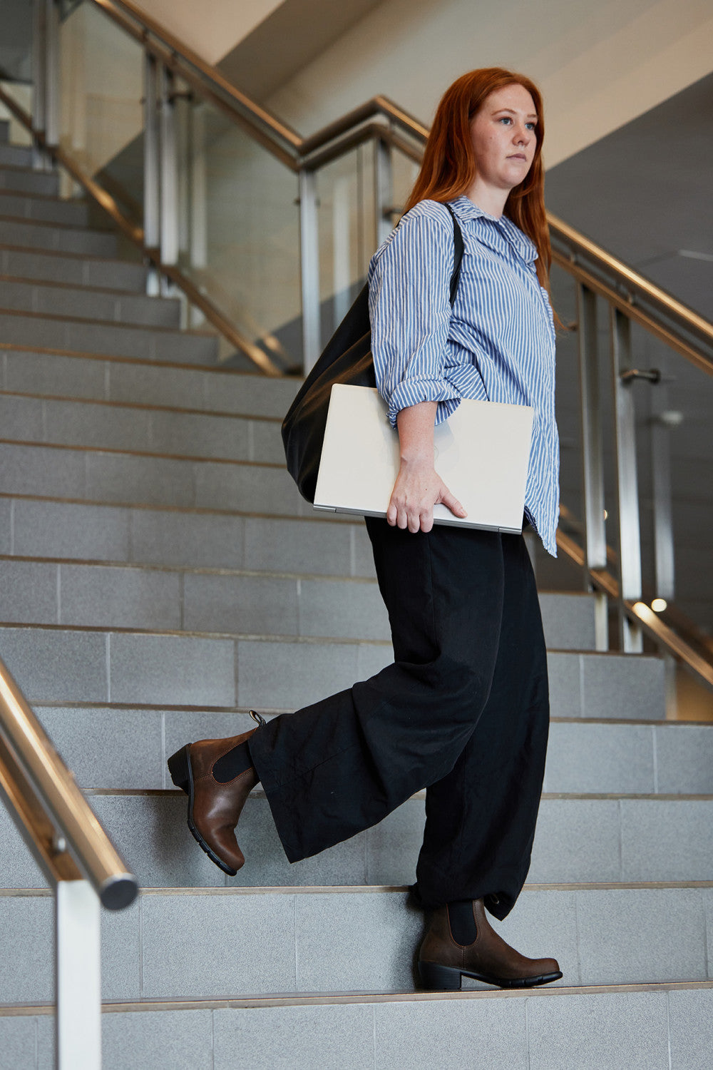 Women's Series #1673 - Image 9